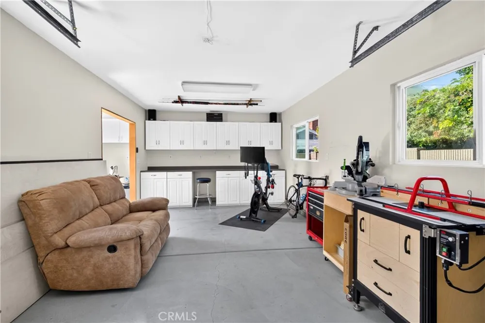 6832 Alexandria Huntington Beach, CA 92647