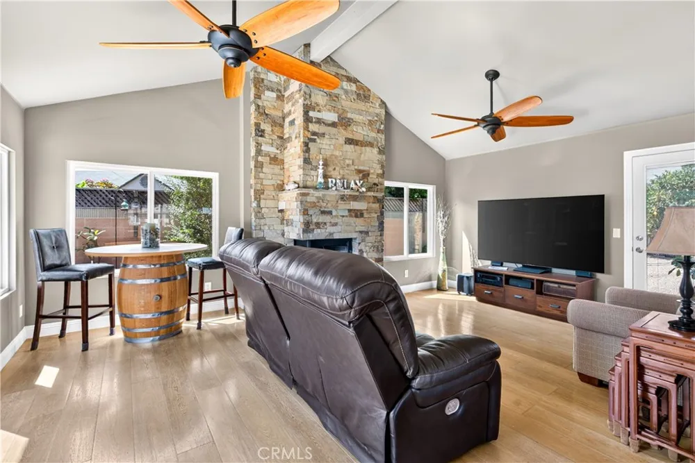 6832 Alexandria Huntington Beach, CA 92647
