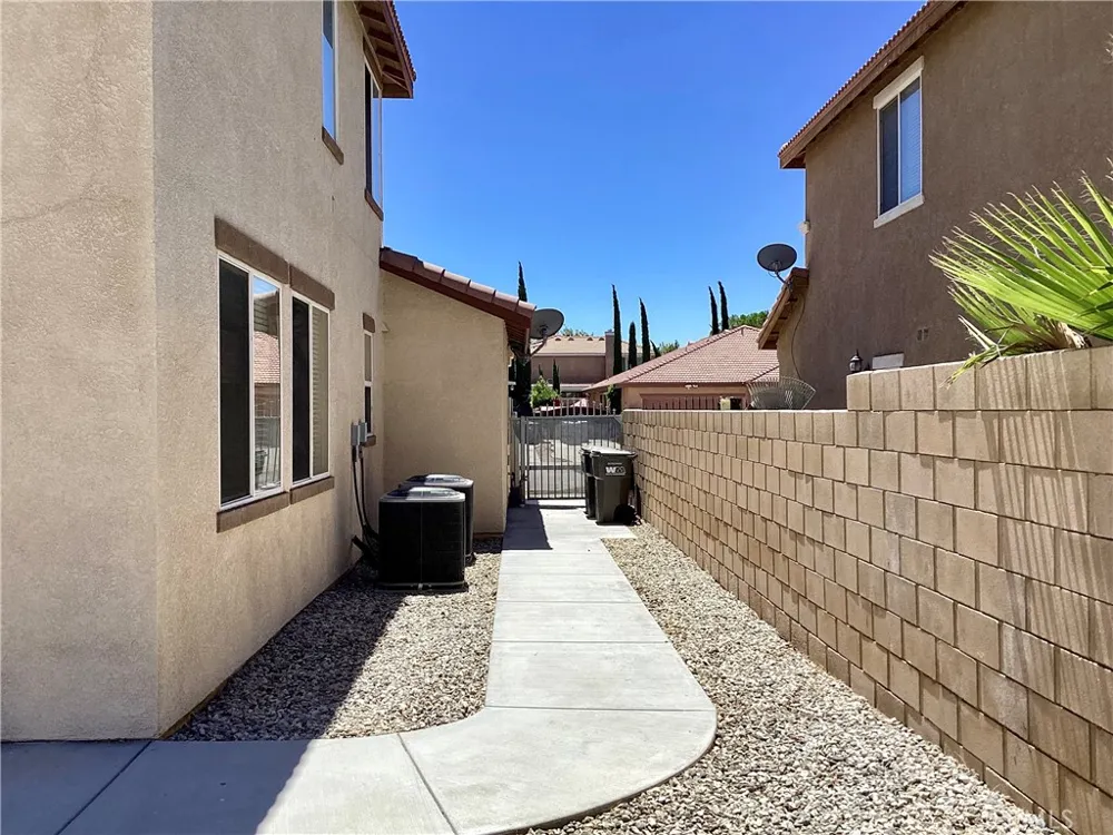 3537 Fairgreen Lane Palmdale, CA 93551