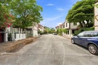 404 Viscaya Ave #404 Coral Gables, FL 33134