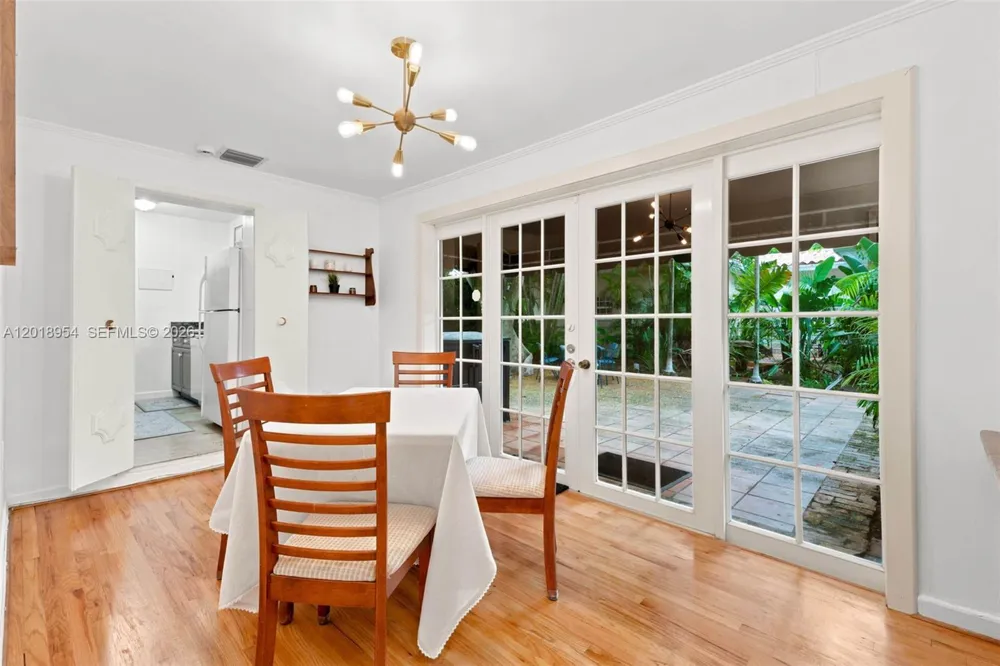 404 Viscaya Ave #404 Coral Gables, FL 33134