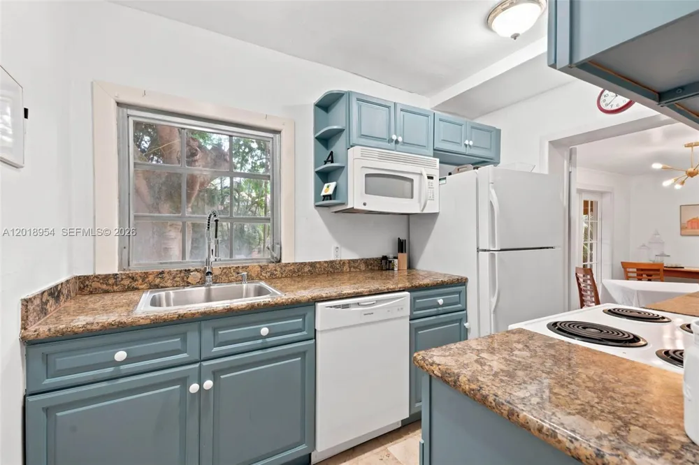 404 Viscaya Ave #404 Coral Gables, FL 33134