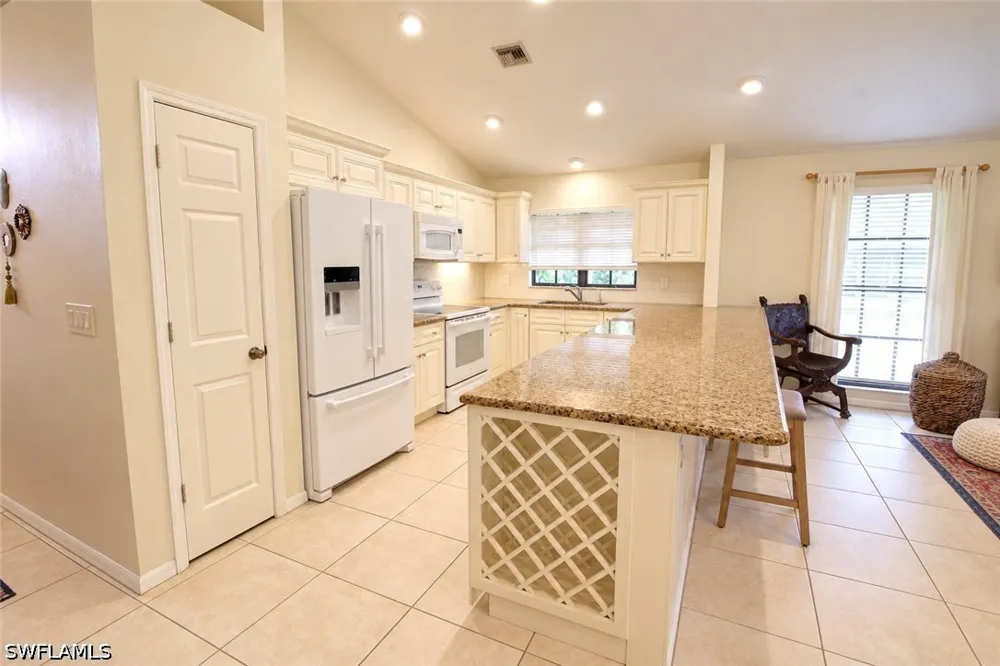 Parktree Court #7L Naples, FL 34110
