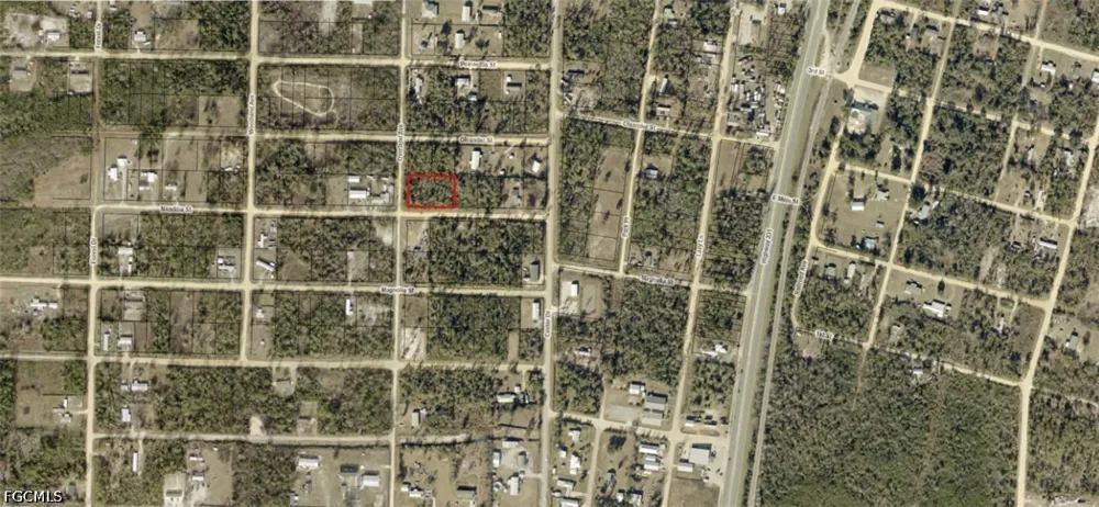 Nandina Street Fountain, FL 32428