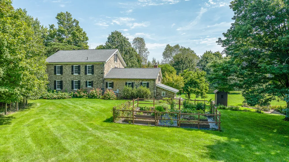 10725 Jerusalem Road Chelsea, MI 48118