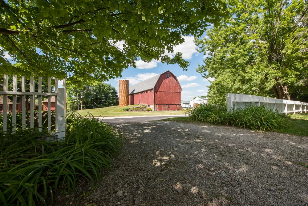 10725 Jerusalem Road Chelsea, MI 48118
