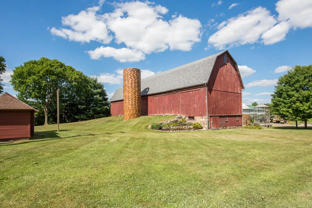 10725 Jerusalem Road Chelsea, MI 48118