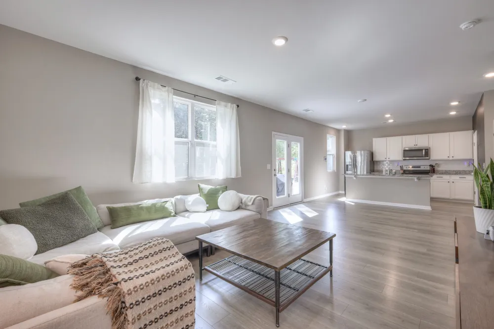209 Addison Ave Chapel Hill, TN 37034