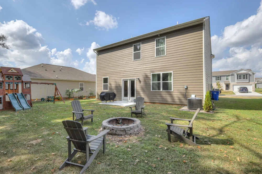 209 Addison Ave Chapel Hill, TN 37034