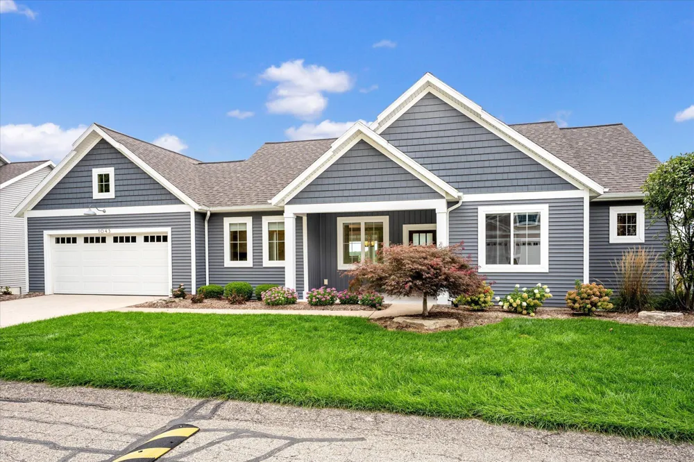 1043 Castlebay Way Georgetown Charter Township, MI 49426