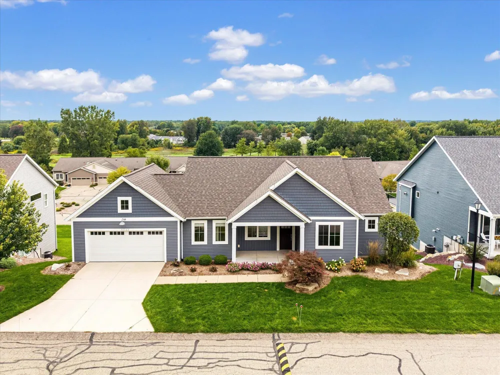 1043 Castlebay Way Georgetown Charter Township, MI 49426