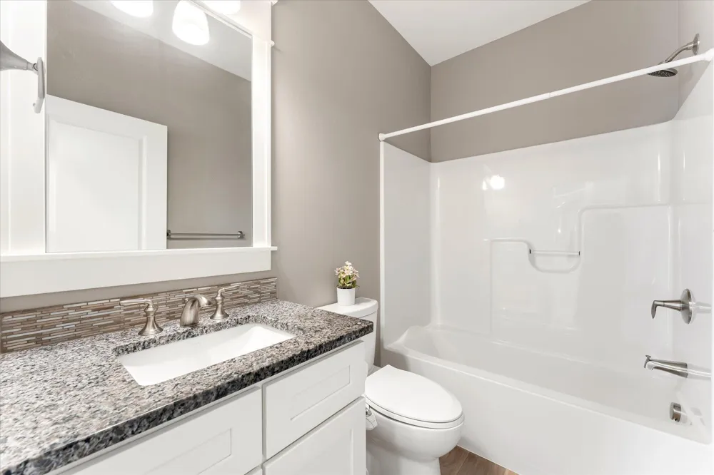 1043 Castlebay Way Georgetown Charter Township, MI 49426