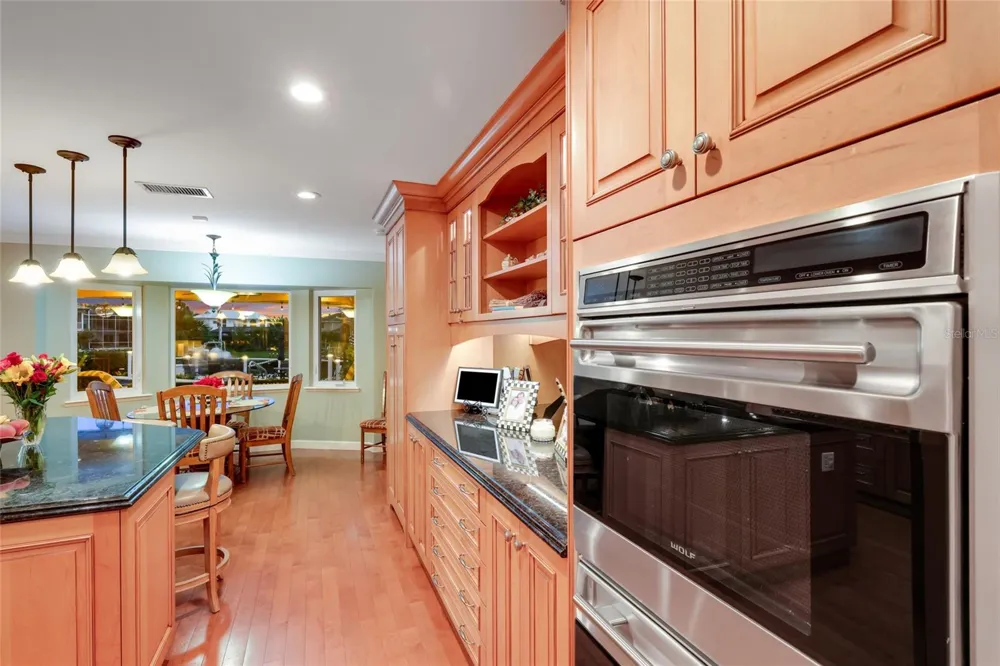 7208 19TH AVENUE NW Bradenton, FL 34209