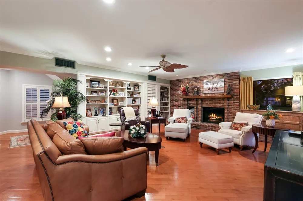 7208 19TH AVENUE NW Bradenton, FL 34209