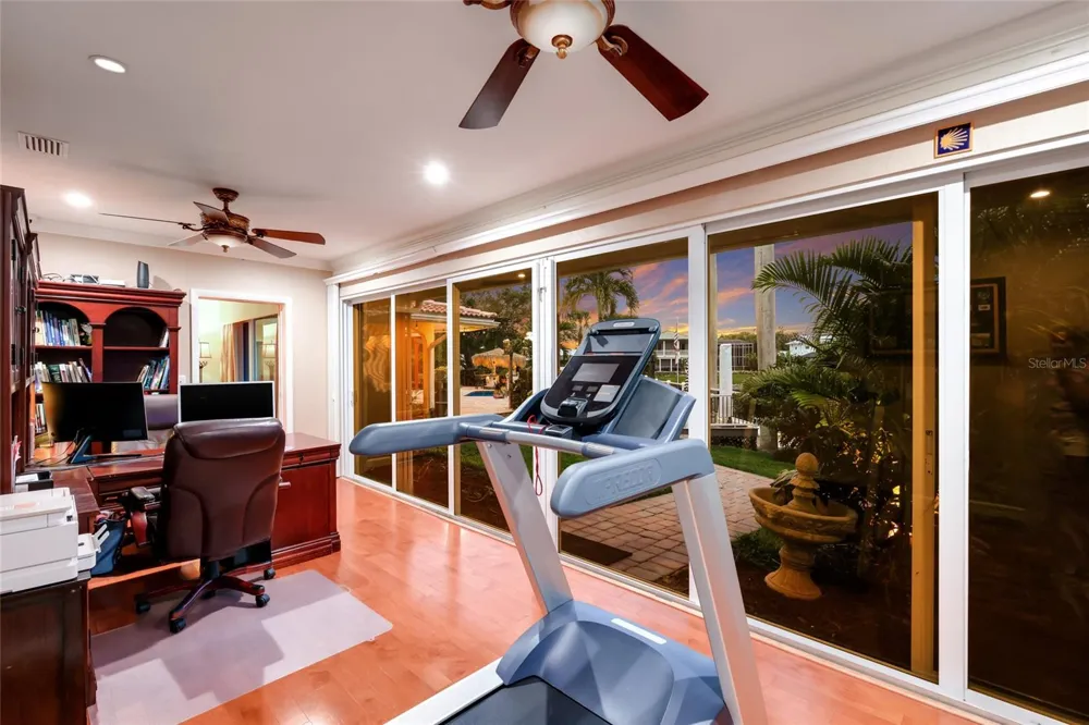 7208 19TH AVENUE NW Bradenton, FL 34209