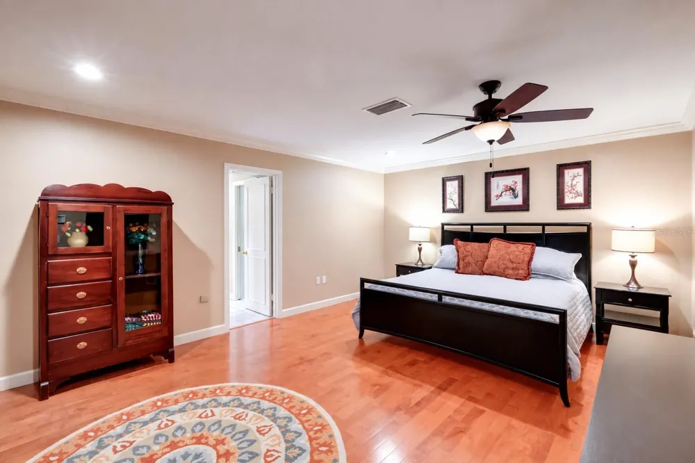 7208 19TH AVENUE NW Bradenton, FL 34209
