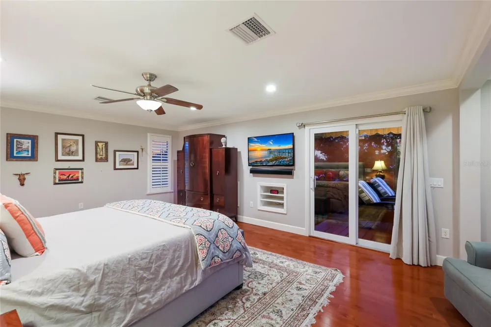7208 19TH AVENUE NW Bradenton, FL 34209