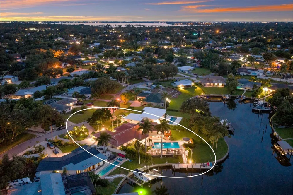 7208 19TH AVENUE NW Bradenton, FL 34209