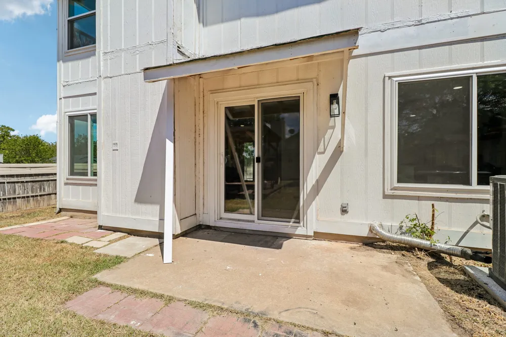 1101 Silverton Court Austin, TX 78753