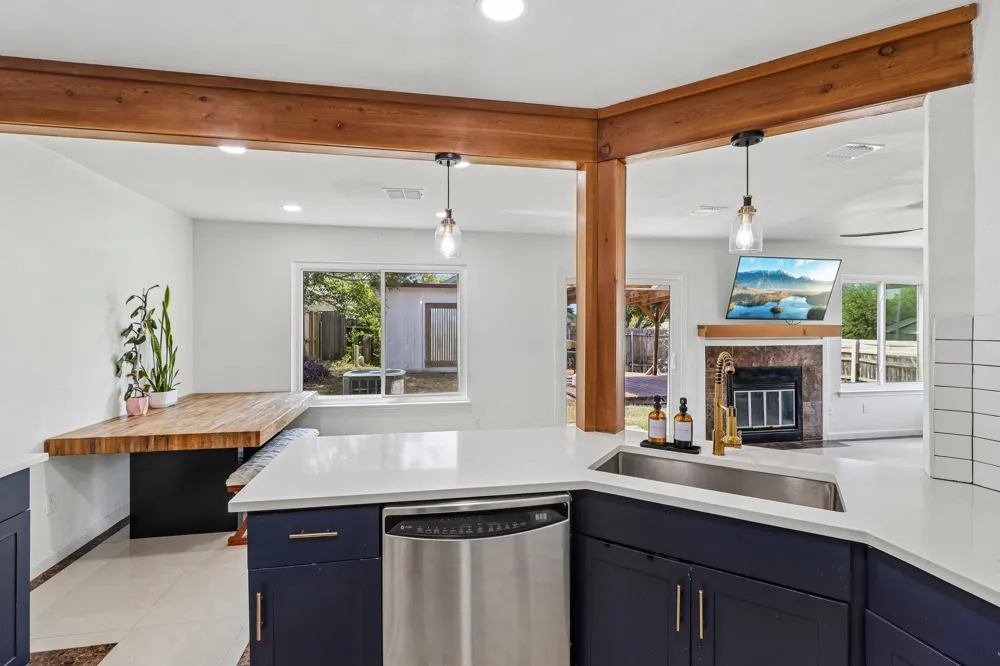 1101 Silverton Court Austin, TX 78753