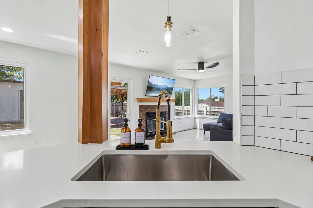 1101 Silverton Court Austin, TX 78753
