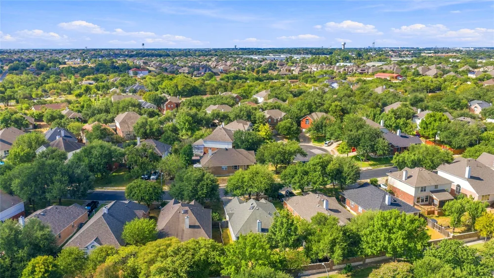 2114 Faldo Lane Round Rock, TX 78664