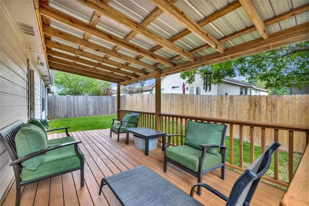 1124 Lago Vista Street San Marcos, TX 78666