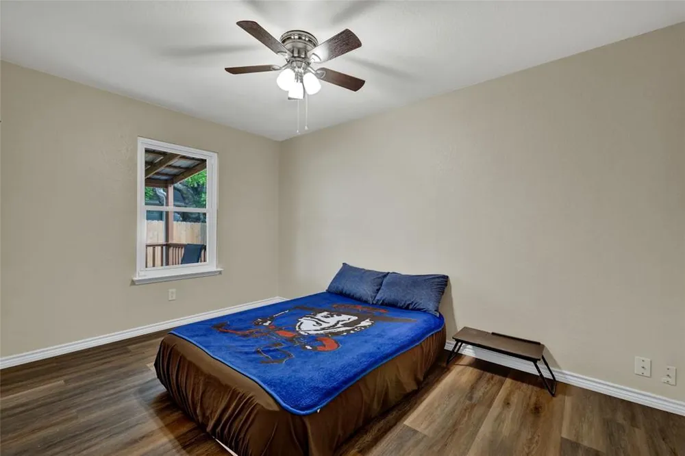 1124 Lago Vista Street San Marcos, TX 78666