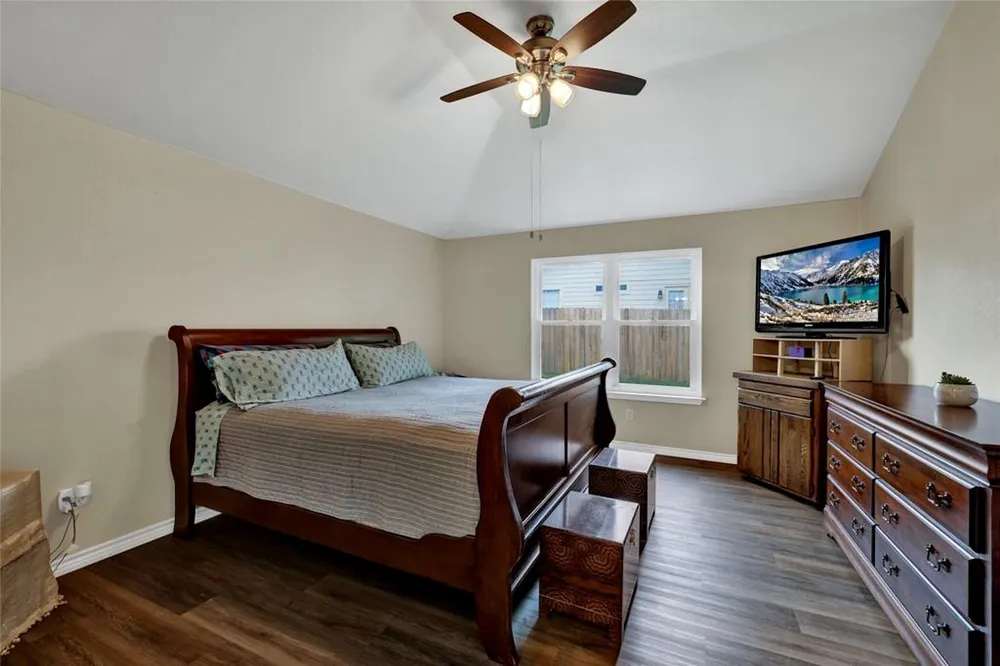 1124 Lago Vista Street San Marcos, TX 78666
