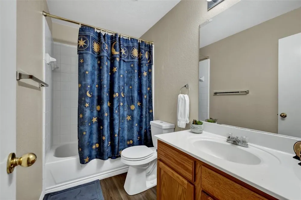 1124 Lago Vista Street San Marcos, TX 78666