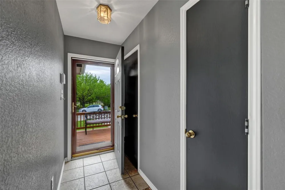 1124 Lago Vista Street San Marcos, TX 78666