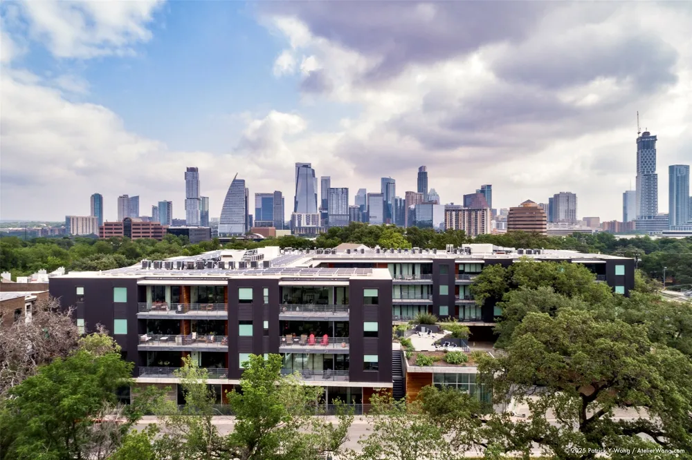 900 S 1st Street #416 Austin, TX 78704
