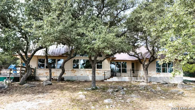 824 Shelly Canyon Lake, TX 78133