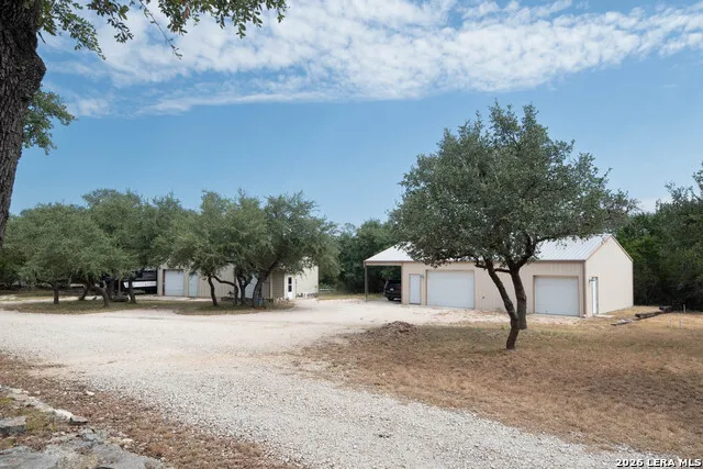 824 Shelly Canyon Lake, TX 78133