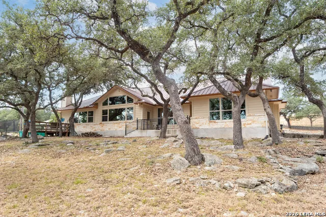 824 Shelly Canyon Lake, TX 78133