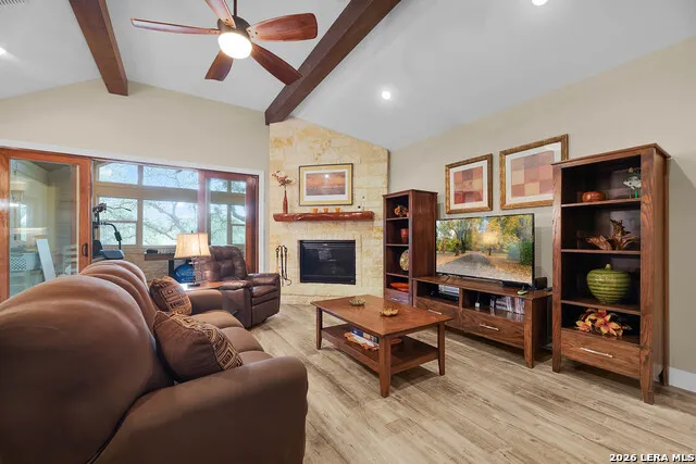 824 Shelly Canyon Lake, TX 78133