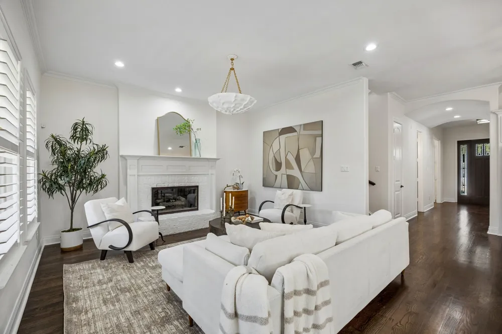 5202 Miller Avenue Dallas, TX 75206