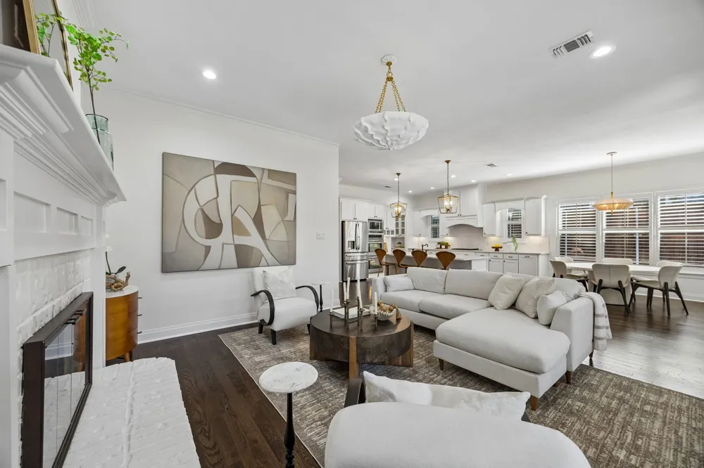 5202 Miller Avenue Dallas, TX 75206