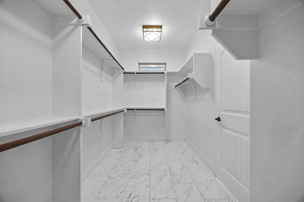 5202 Miller Avenue Dallas, TX 75206