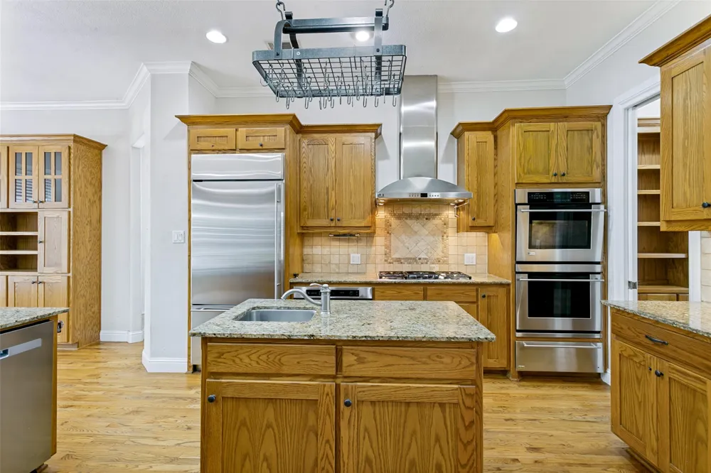 513 Dooley Court Grapevine, TX 76051