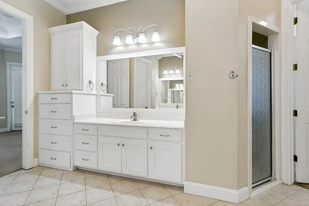 513 Dooley Court Grapevine, TX 76051