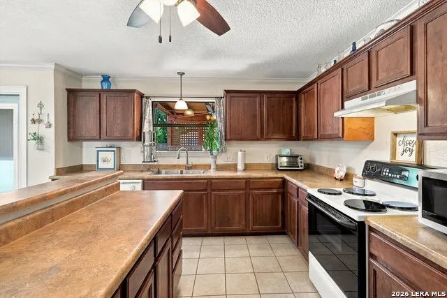 6815 JOHN MARSHALL ST San Antonio, TX 78240