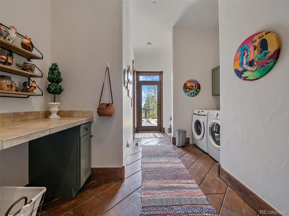 221 Halter Way Evergreen, CO 80439