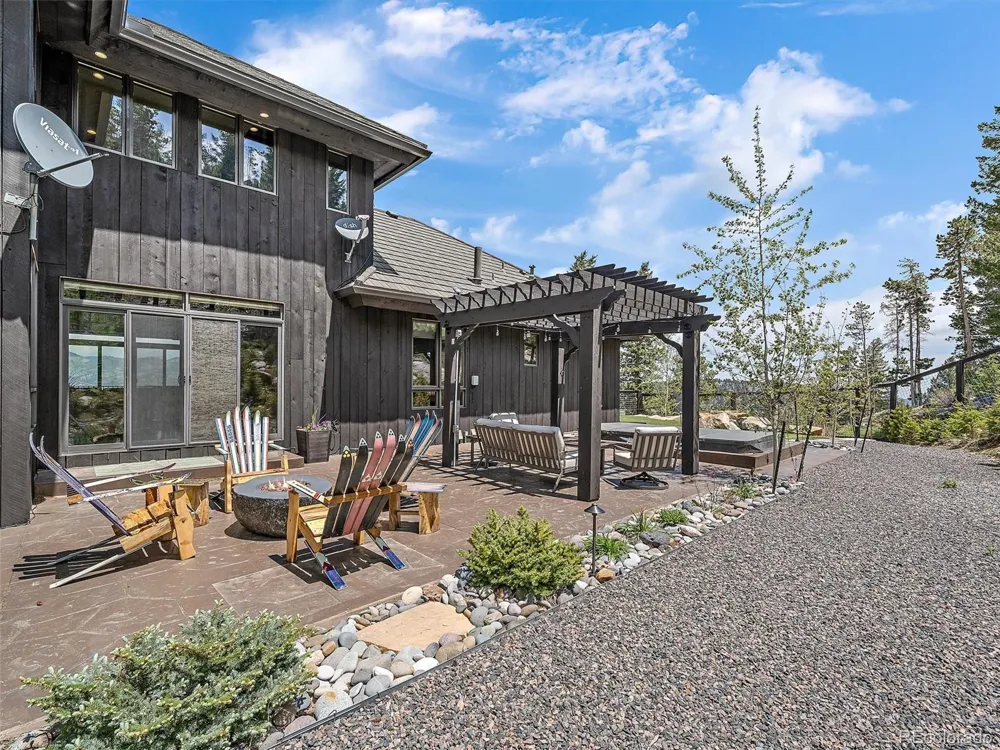 221 Halter Way Evergreen, CO 80439