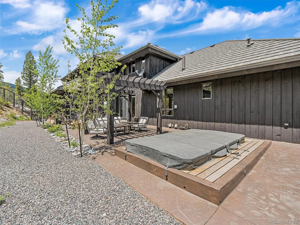 221 Halter Way Evergreen, CO 80439