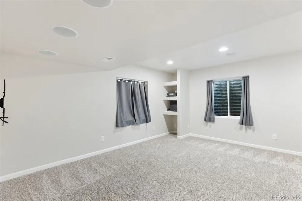 6572 Vedder Drive Colorado Springs, CO 80925