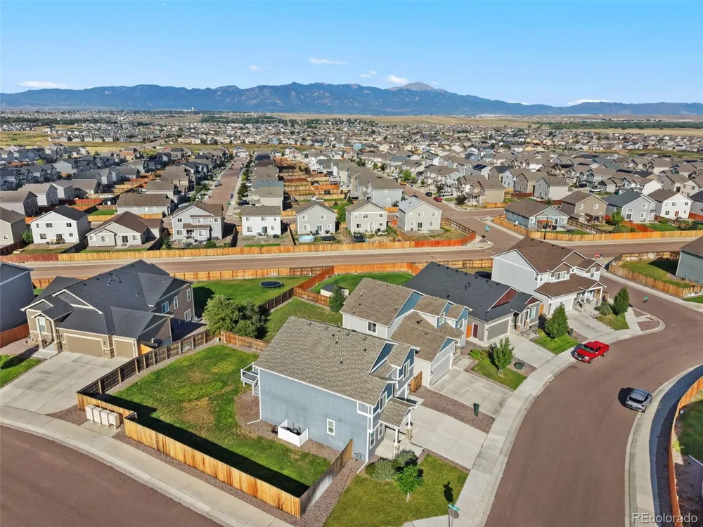 6572 Vedder Drive Colorado Springs, CO 80925