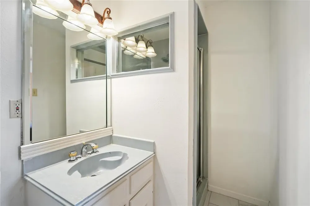 3903 Delano Street Houston, TX 77004