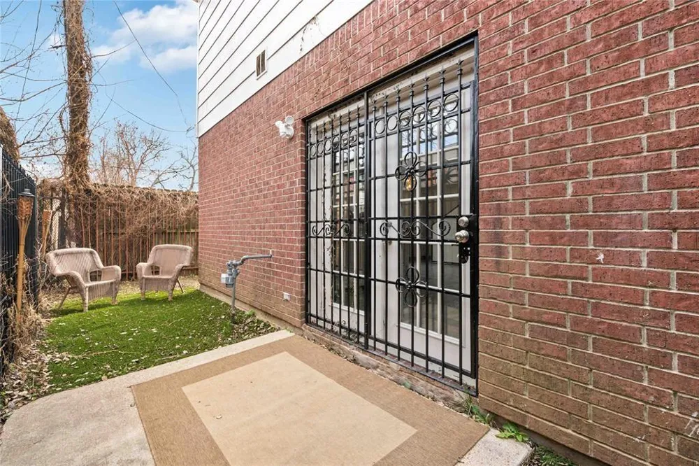 3903 Delano Street Houston, TX 77004