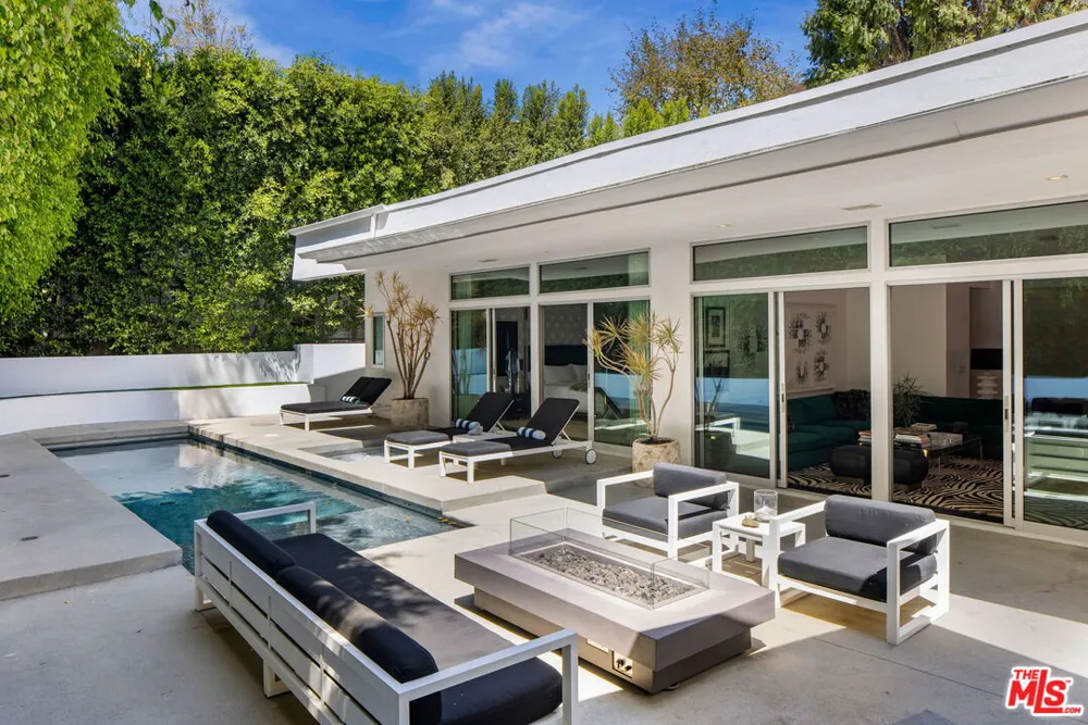 1311 Beverly Drive Los Angeles, CA 90210